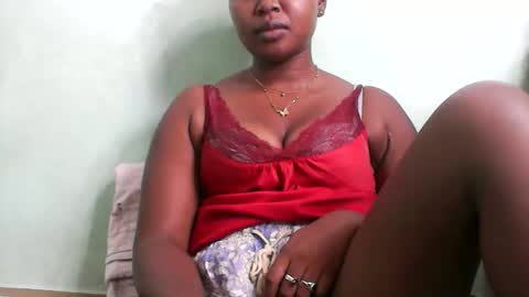 Snapshot of abella677022 chatting on March 2026 02:52:01 PM abella677022 online show from March 2026 02:52:01 PM