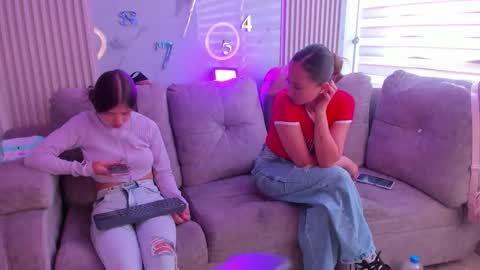 abella_as_ online show from March 2026 02:11:02 PM