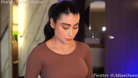 abie_owen online show from January 2025 12:17:01 AM