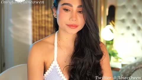 abie_owen online show from February 2025 12:41:01 AM