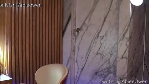 abie_owen online show from September 2025 10:20:01 PM