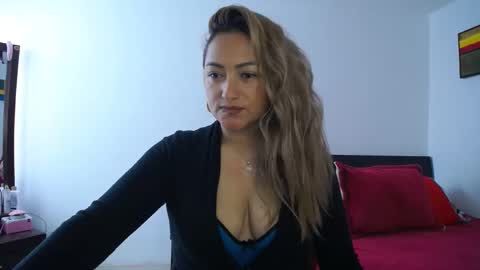 ximena online show from April 2026 01:45:02 PM