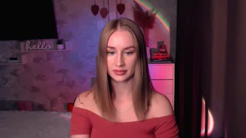 Snapshot of abigail_flex chatting on September 2025 06:42:02 PM Anna online show from September 2025 06:42:02 PM
