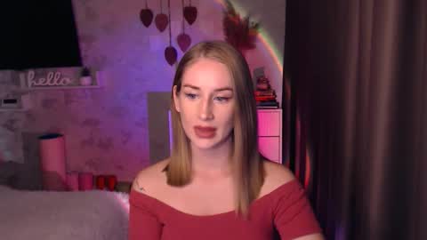 Snapshot of abigail_flex chatting on October 2025 04:51:01 PM Anna online show from October 2025 04:51:01 PM