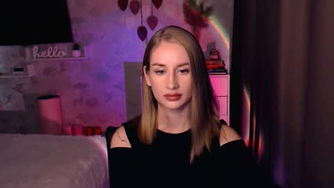 Snapshot of abigail_flex chatting on October 2025 03:12:02 PM Anna online show from October 2025 03:12:02 PM