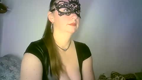 Snapshot of abigailove4u chatting on December 2024 05:00:01 AM GoldenFish online show from December 2024 05:00:01 AM