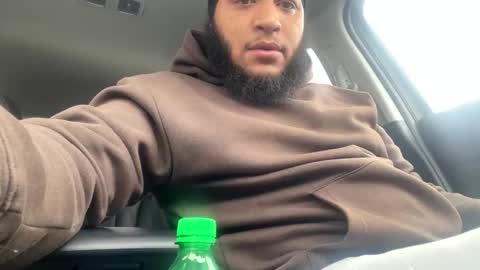 aboveaverage39 online show from February 2026 04:22:02 PM