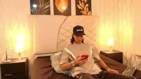 Snapshot of abravanel_sefardi chatting on May 2026 09:22:02 PM Abrovanel online show from May 2026 09:22:02 PM