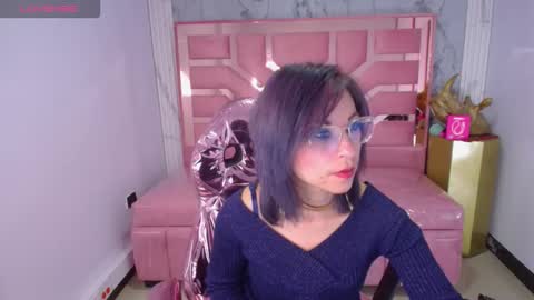 abril_ch_ online show from March 2026 12:10:02 PM