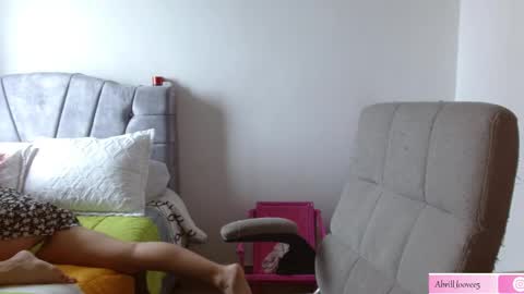 Abril online show from February 2025 04:56:02 PM