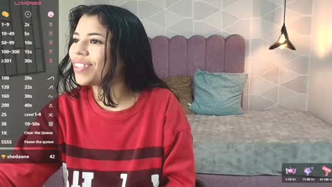 Snapshot of abril_matthews chatting on December 2024 11:06:02 AM ABRIL MATTHEWS online show from December 2024 11:06:02 AM