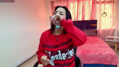 Snapshot of abril_matthews chatting on March 2025 12:01:02 PM ABRIL MATTHEWS online show from March 2025 12:01:02 PM