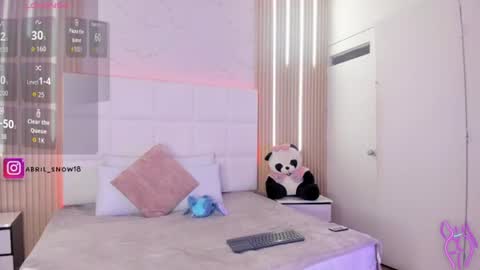 Snapshot of abril_snow chatting on June 2026 07:51:02 PM abril_snow online show from June 2026 07:51:02 PM