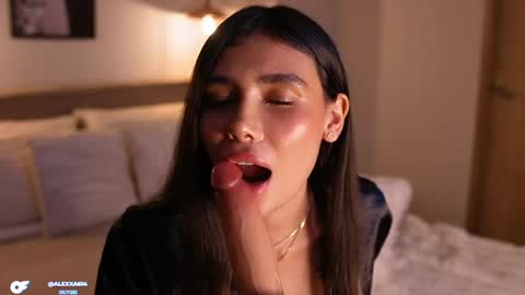 Snapshot of abril_w18 chatting on May 2026 10:50:03 PM My name is Alexa. Please say hello I like to chat with you. If you have requests please use tip online show from May 2026 10:50:03 PM