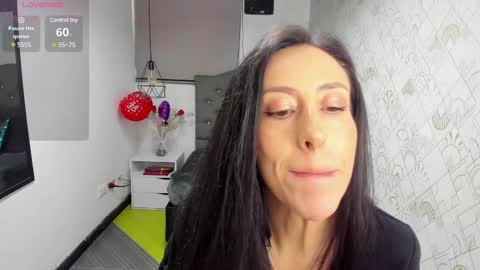 ABRIL online show from March 2025 08:33:02 PM