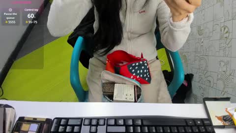 Snapshot of abrillee1 chatting on March 2025 07:31:02 PM ABRIL online show from March 2025 07:31:02 PM