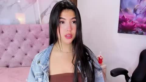 Snapshot of abrilquintana chatting on April 2026 11:27:02 AM Abril online show from April 2026 11:27:02 AM