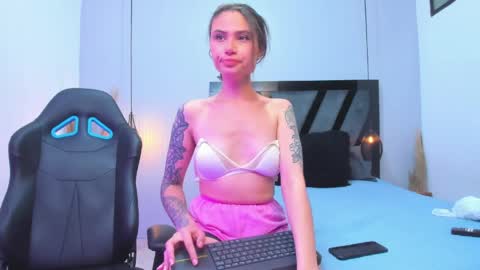 Abril online show from April 2026 08:37:01 AM