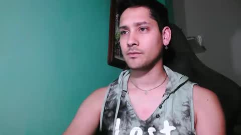 Snapshot of abruptoinusual chatting on November 2025 01:15:02 AM abruptoinusual online show from November 2025 01:15:02 AM