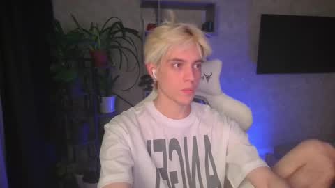 Nick online show from December 2025 03:43:02 PM