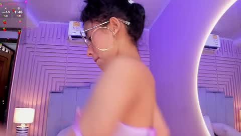 Snapshot of aby_lee_ chatting on December 2024 06:16:01 PM Aby online show from December 2024 06:16:01 PM