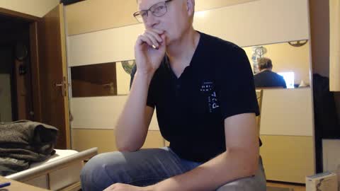 Snapshot of ach471 chatting on January 2025 06:56:01 AM ach471 online show from January 2025 06:56:01 AM