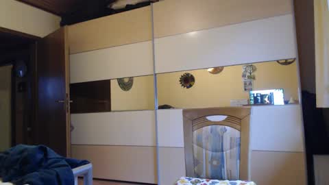 Snapshot of ach471 chatting on January 2025 08:07:02 AM ach471 online show from January 2025 08:07:02 AM