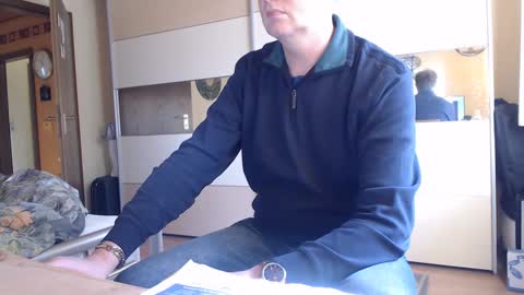 Snapshot of ach471 chatting on January 2025 09:59:01 AM ach471 online show from January 2025 09:59:01 AM