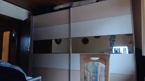 Snapshot of ach471 chatting on February 2025 07:38:02 AM ach471 online show from February 2025 07:38:02 AM