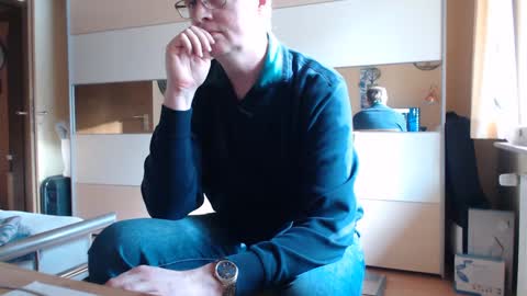 Snapshot of ach471 chatting on February 2025 02:10:02 PM ach471 online show from February 2025 02:10:02 PM