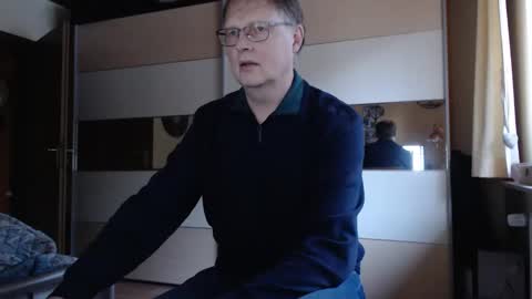 Snapshot of ach471 chatting on February 2025 06:53:02 AM ach471 online show from February 2025 06:53:02 AM