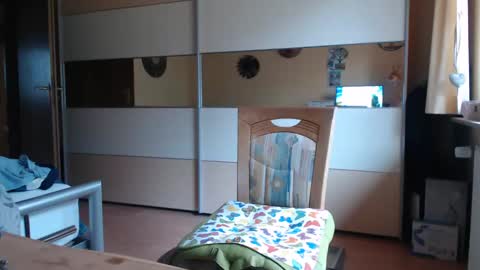 Snapshot of ach471 chatting on March 2025 08:23:02 AM ach471 online show from March 2025 08:23:02 AM