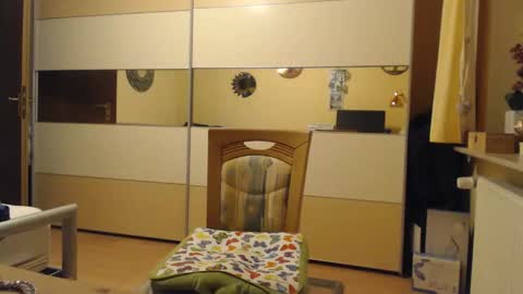 Snapshot of ach471 chatting on March 2025 05:29:02 AM ach471 online show from March 2025 05:29:02 AM