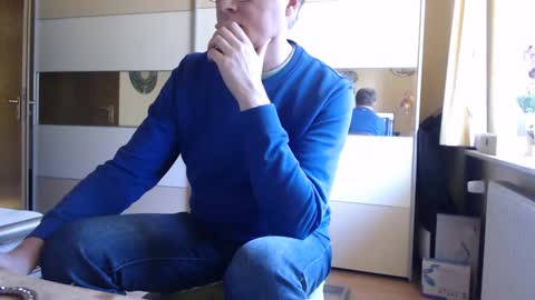 Snapshot of ach471 chatting on March 2025 09:18:02 AM ach471 online show from March 2025 09:18:02 AM