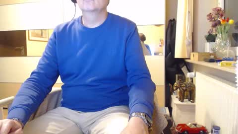 Snapshot of ach471 chatting on October 2025 07:00:01 PM ach471 online show from October 2025 07:00:01 PM