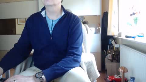 Snapshot of ach471 chatting on October 2025 10:15:01 AM ach471 online show from October 2025 10:15:01 AM