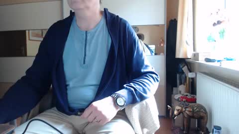 Snapshot of ach471 chatting on October 2025 10:16:02 AM ach471 online show from October 2025 10:16:02 AM