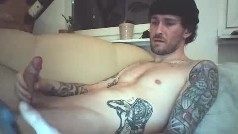 Snapshot of achix2704 chatting on February 2026 09:35:01 PM achix2704 online show from February 2026 09:35:01 PM