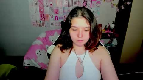 Kate online show from November 2025 12:53:01 AM