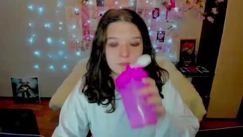 Snapshot of acid_kate chatting on June 2026 12:13:01 AM Kate online show from June 2026 12:13:01 AM