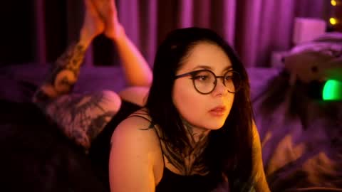 Snapshot of acid_pie chatting on December 2024 11:46:02 PM acid_pie online show from December 2024 11:46:02 PM