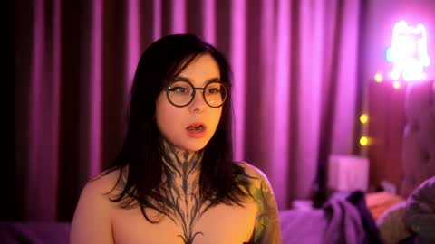 Snapshot of acid_pie chatting on January 2025 11:35:02 PM acid_pie online show from January 2025 11:35:02 PM