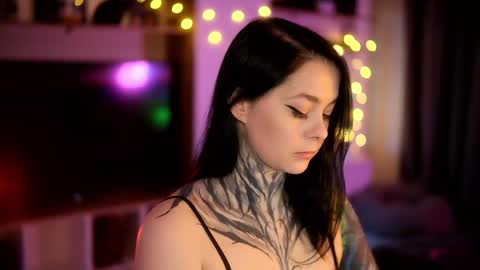 Snapshot of acid_pie chatting on February 2025 03:19:01 AM acid_pie online show from February 2025 03:19:01 AM