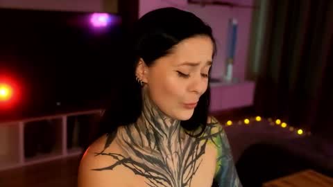 acid_pie online show from January 2026 07:19:01 PM