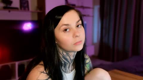 Snapshot of acid_pie chatting on May 2026 08:28:02 PM acid_pie online show from May 2026 08:28:02 PM