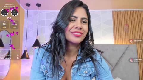 Snapshot of ada__lee_ chatting on February 2025 01:43:01 AM Antonella online show from February 2025 01:43:01 AM