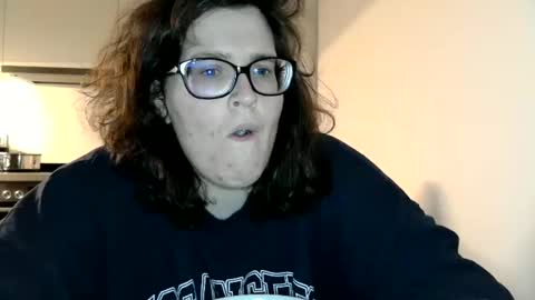 Snapshot of ada_berlin chatting on October 2025 06:38:02 PM Ada online show from October 2025 06:38:02 PM