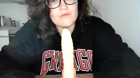 Snapshot of ada_berlin chatting on October 2025 06:34:02 AM Ada online show from October 2025 06:34:02 AM