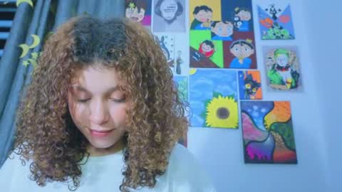Snapshot of ada_gales_ chatting on May 2026 02:40:02 AM Isa online show from May 2026 02:40:02 AM