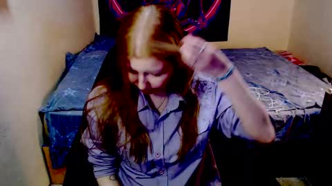 Snapshot of adagretta chatting on December 2025 12:22:02 PM adagretta online show from December 2025 12:22:02 PM